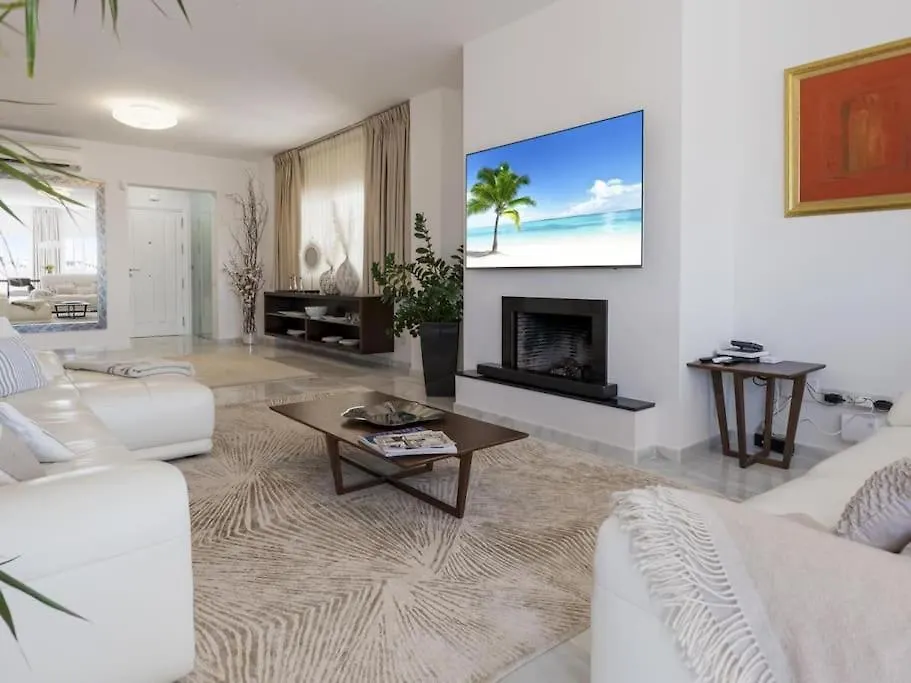 Beautiful Townhouse Apartment Marbella